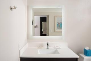 Fairfield Inn and Suites by Marriott Palm Beach - Palm Beach - 5