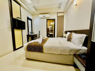 Opulent Oasis - Dharamshala - 9