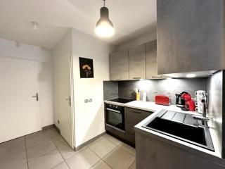 Cocon urban Terrasse et Stationnement gratuit - Villeurbanne - 7