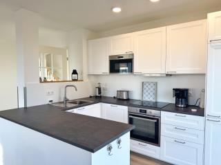 Reethaus "MeerZeit" mit Kamin, Sauna und 3 Schlafzimmern - Dranske - 8