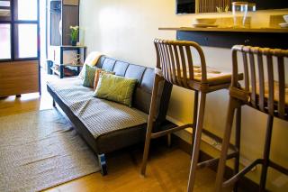 Comfortable 2-Bedroom Home in Paranaque - Manila - 6