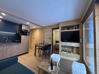 Appartement rénové 2 pièces cabine avec balcon et accès piscine - Méribel - FR-1-180-637 - Les Allues - 2