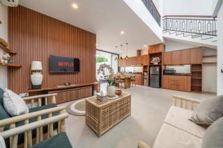 Umaliving Villa Seminyak Bali - Seminyak - 9