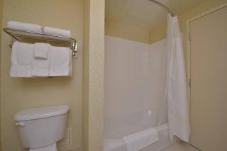 Fairfield Inn and Suites by Marriott Williamsport - Williamsport - 4