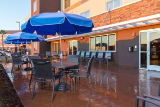 Fairfield Inn & Suites by Marriott Sacramento Folsom - Folsom - 2