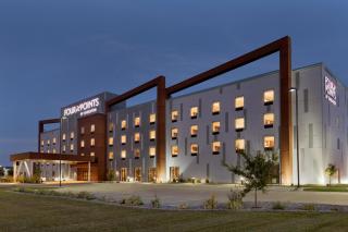 Four Points by Sheraton Fargo Medical Center - 7