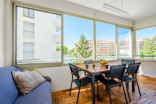 Croisette Beach Apartment 2 Bedroom and Terrace - Cannes - 8