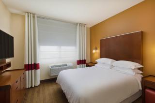 Four Points by Sheraton Portland East - 6