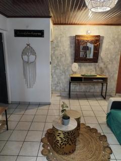 L' hôte d'Elisa - 1