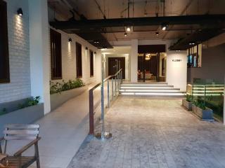 Emerald Terrace Condo 10-The Award One Bed&Sofa Bed Garden View Gem by PSR - Patong - 4