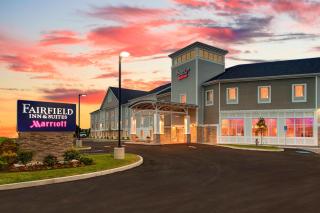 Fairfield Inn & Suites by Marriott Cape Cod Hyannis - Hyannis - 2