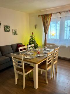 Casa Matteo - Rustic & cosy getaway in Zărnești - Zărneşti - 2