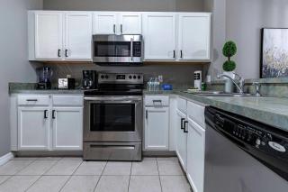 Cozy Family 3BR Townhouse Perfect Stay for 6 Guests - Kissimmee - 2