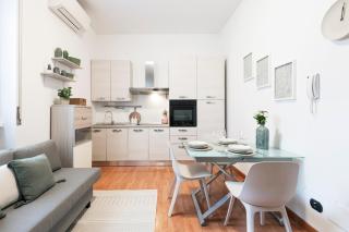 Cozy apartament in Piazza 5 Giornate by Easylife - Milan - 4