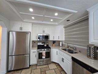 Munguia Summit Camp Modern Unit B - Big Bear Lake - 4