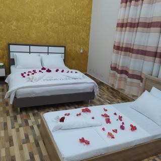 Ikhfa Guest House - Velidhoo - 0