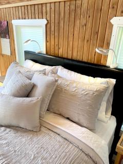 Cottages at the Surry Barn - 1