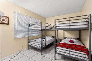 Crocodhouse early check in eight years hosting - 8