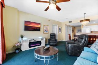 Breathtaking Direct Oceanfront 2BR Retreat at Wyndham Ocean Walk Resort - Daytona Beach - 6