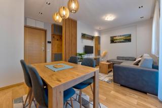 Kalman-Srebrna Pahulja Zlatibor centar-Garazno mesto - Zlatibor - 0