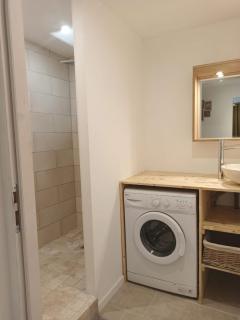 Appartement jacuzzi privé à 3 minutes cité médiévale - 5