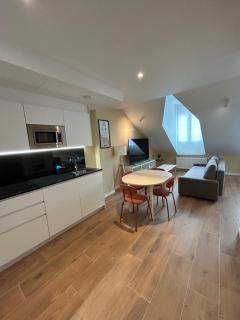 Apartamentos Turisticos Aeropuerto Barajas - Madrid - 4