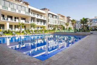 Apartment in Dar Bouazza with Pool, Gym & Kids Playground - 8
