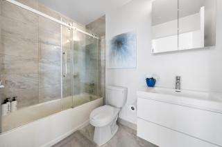 One of a Kind Penthouse in Markham - 2