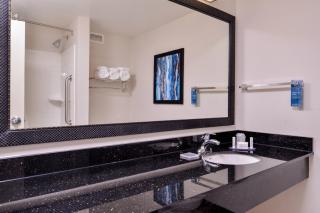 Fairfield Inn & Suites Raleigh-Durham Airport/Brier Creek - Durham - 2