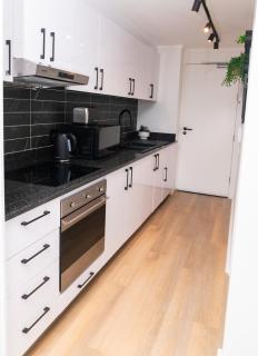 Micro-Luxurious Apartment in Cape Town CBD - 1