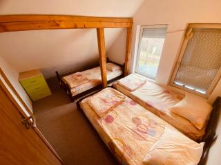 Villat Bardhoshi - 3