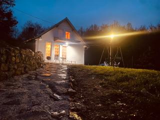 Villat Bardhoshi - Mitrovica - 7