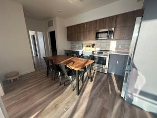 Elegant Retreat in the Heart of LA, Discover Your Lavish Hideaway - Los Angeles - 3