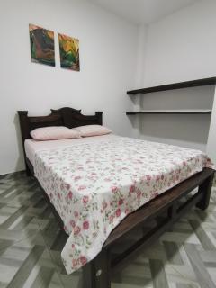 Apartamento Cerca al Terminal con Parqueadero y Aire AC - Honda - 1