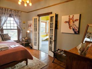 The Kings Throne Inn and Guest House - Toledo - 7