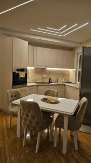 Centar Lux Apartman Temerinska - Novi Sad - 0