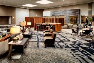 Marriott Cincinnati Airport - 7