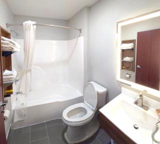 Microtel Inn & Suites by Wyndham Tulsa - Catoosa Route 66 - 6
