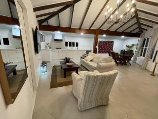 Calima Luxury Tiny House,A solo pocos minutos caminando del lago , ideal para grupo de amigos y parejas - Calima - 7