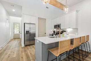 New cottage near Sports Complex with King Beds - 3