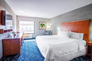 Four Points by Sheraton Saskatoon - Saskatoon - 7