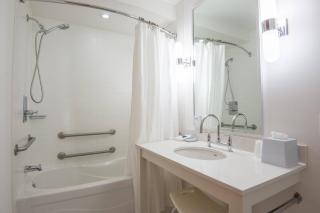 Four Points by Sheraton Saskatoon - Saskatoon - 3