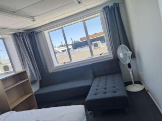 4 Beds including 1 Double Bed, 1 Single Beds, 2 Double Sofa Beds, Suite 2, 37 Totara Avenue, New Lynn - 1