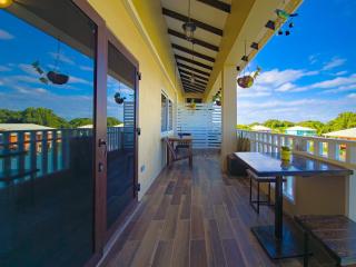 Louis' Apartments - Placencia Village - 7