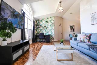 New APT 15Min Drive Disney and Airport - Parks KingBed Pets - 0