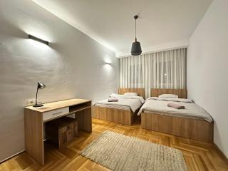 Large Apartment - Pristina - 3