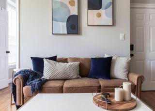 Luxury 3BR with Parking in Heart of DC - Steps to Metro - Washington - 1