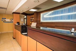 Fairfield Inn & Suites by Marriott Knoxville/East - Knoxville - 8