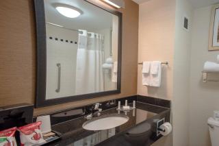 Fairfield Inn & Suites by Marriott Knoxville/East - Knoxville - 3