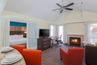 Residence Inn Bakersfield - Bakersfield - 6
